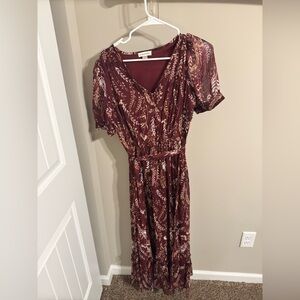 Calvin Klein Women’s Dress Size 8 with wrap around belt